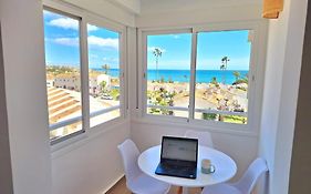 La Cala De Mijas Apartment, Sea View, 200M From The Beach, Close To Town